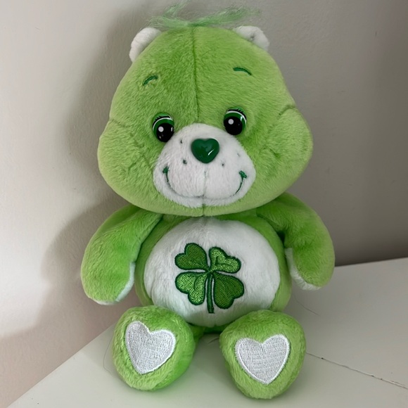 Care Bears Other - 🍀 Good Luck Care Bear 8” 2002 Carlton Cards Collection. Excellent condition.